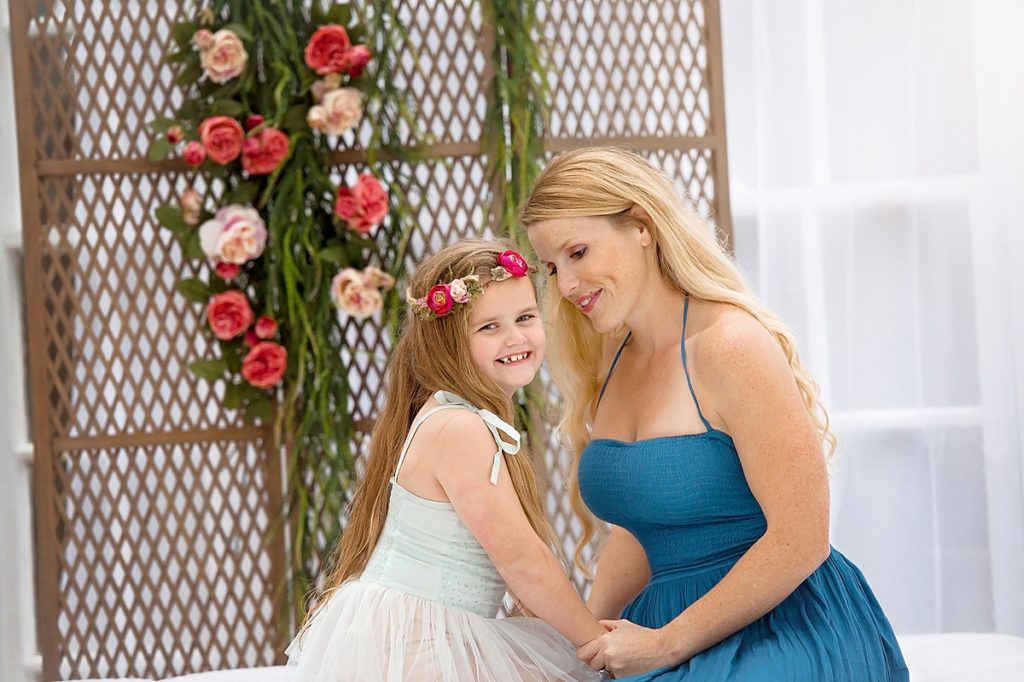 Motherhood photography by Michelle Sailer