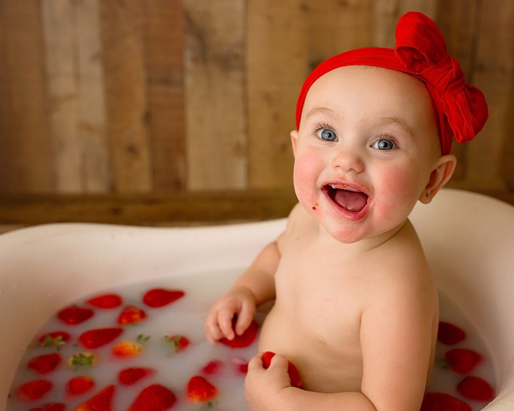 Bubble Bath Photography session by Michelle Sailer.