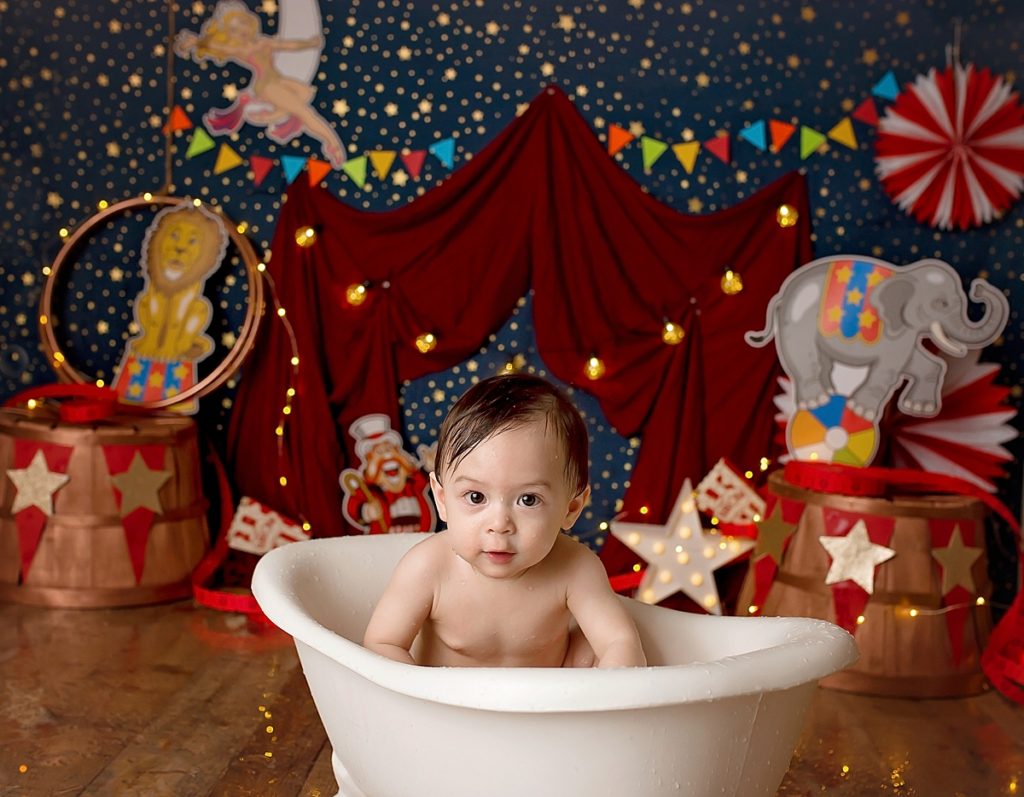 Cake Smash Bubble Bath Photography session by Michelle Sailer.