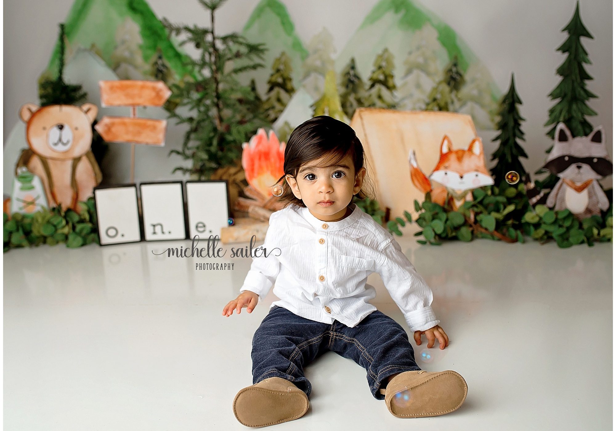 Houston Cake Smash Photography by Michelle Sailer Photography.